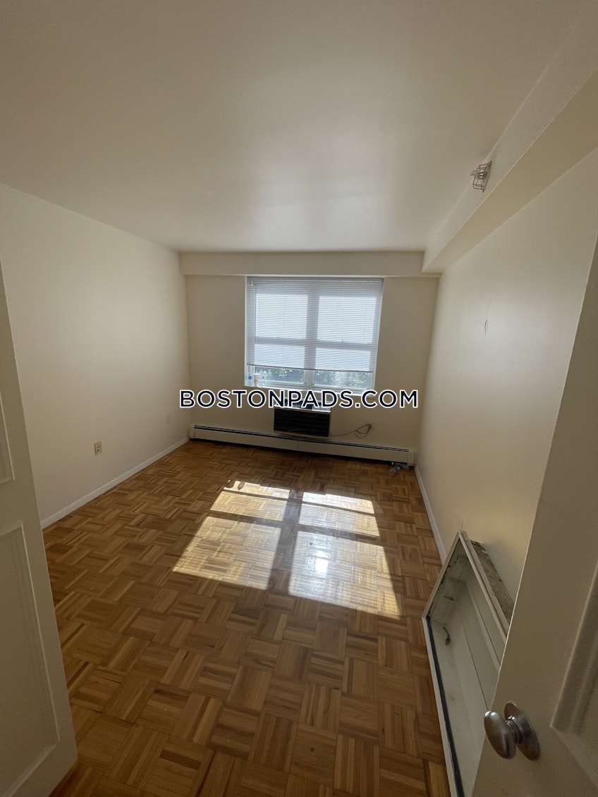 Brookline - $3,650+ /month
