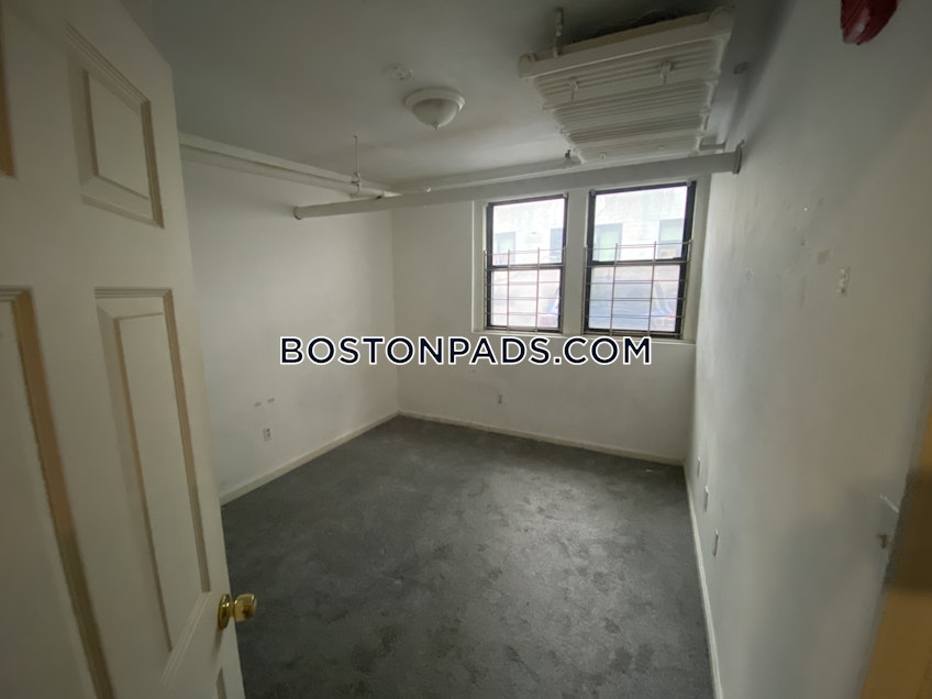 Boston - $3,400+ /month