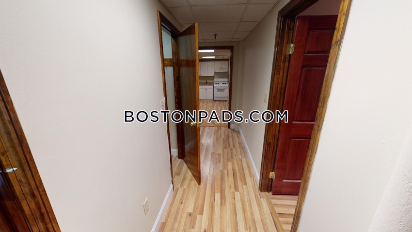 BOSTON - ALLSTON - 4 Beds, 2 Baths - Image 29