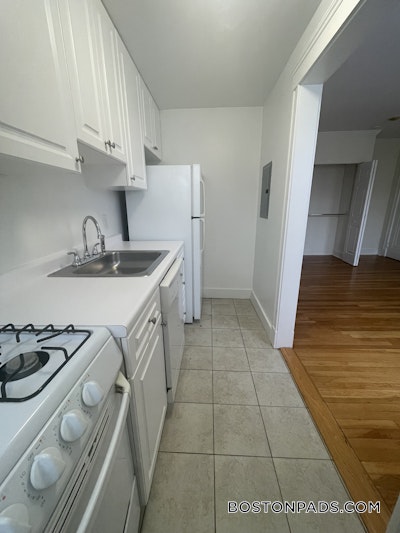 Cambridge 1 Bed 1 Bath  Harvard Square - $2,980 No Fee