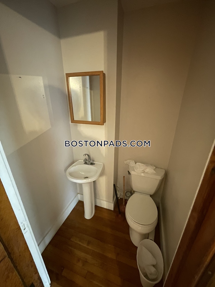 BOSTON - SOUTH END - 1 Bed, 1.5 Baths - Image 13