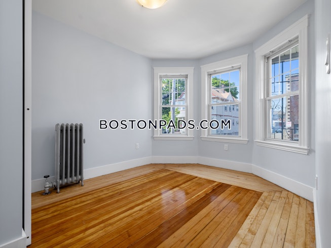 Medford - $4,995+ /mo