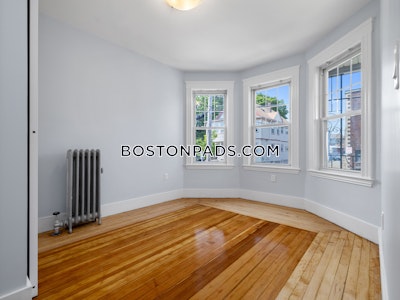 Medford 4 Bed 1 Bath MEDFORD  Tufts - $4,995 No Fee