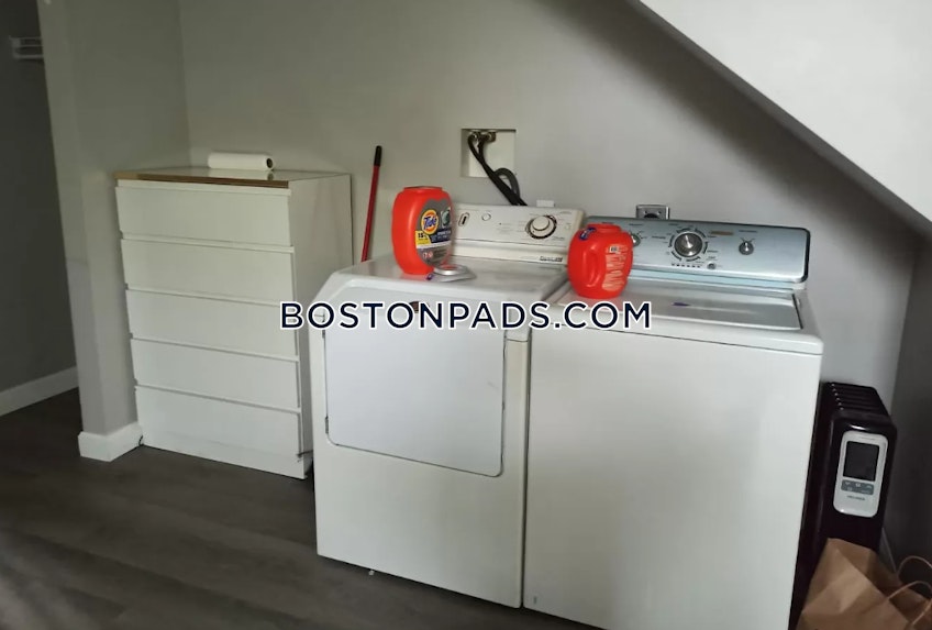 Boston - $5,200+ /month