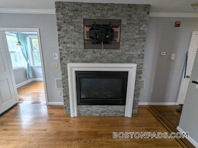 South Boston 2 Bed 1 Bath BOSTON Boston - $3,300