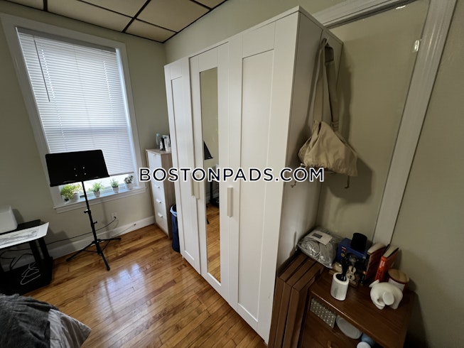Medford - $4,340+ /mo
