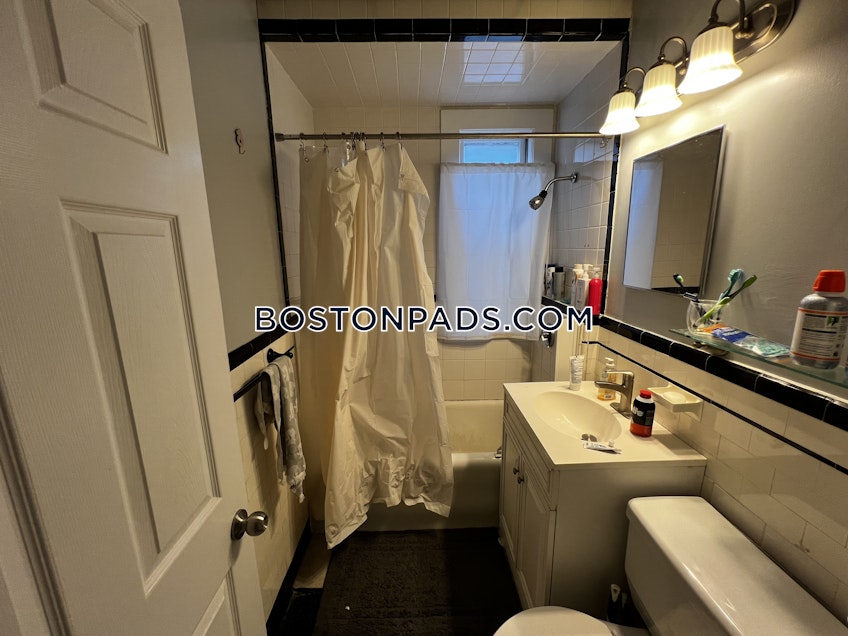 Medford - $4,340+ /month