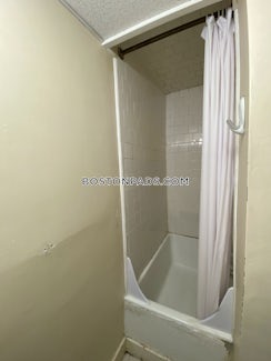 Boylston St./>, Boston