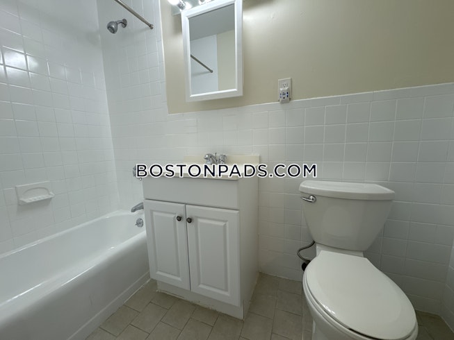 Boston - $2,100+ /mo