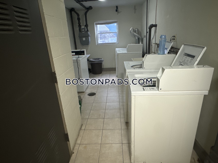 Boston - $2,100+ /month