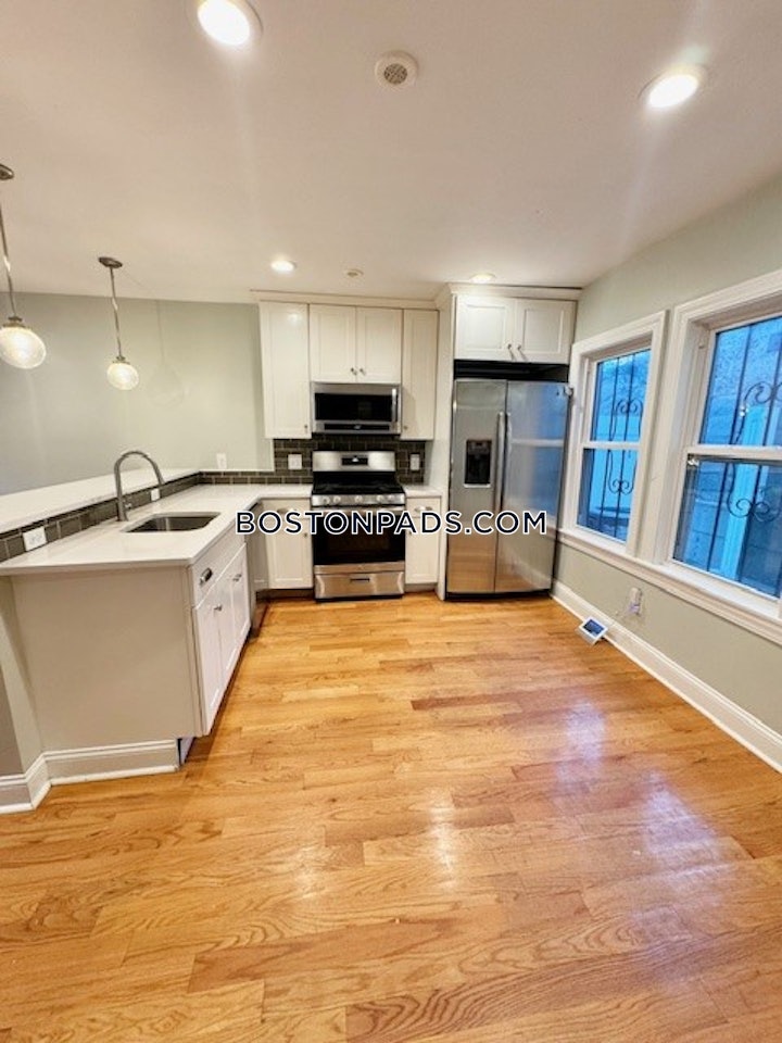fort-hill-4-beds-2-baths-boston-4800-8029357 