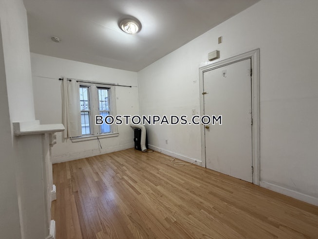 Roxbury Crossing - $4,550+ /mo
