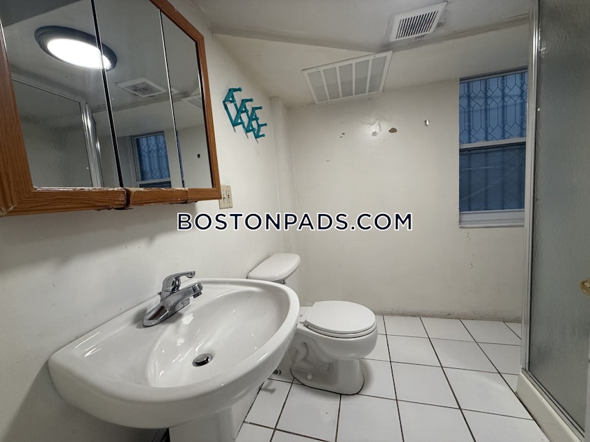 Roxbury Crossing - $4,550+ /month