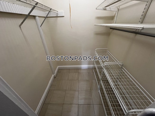 Boston - $2,100+ /mo