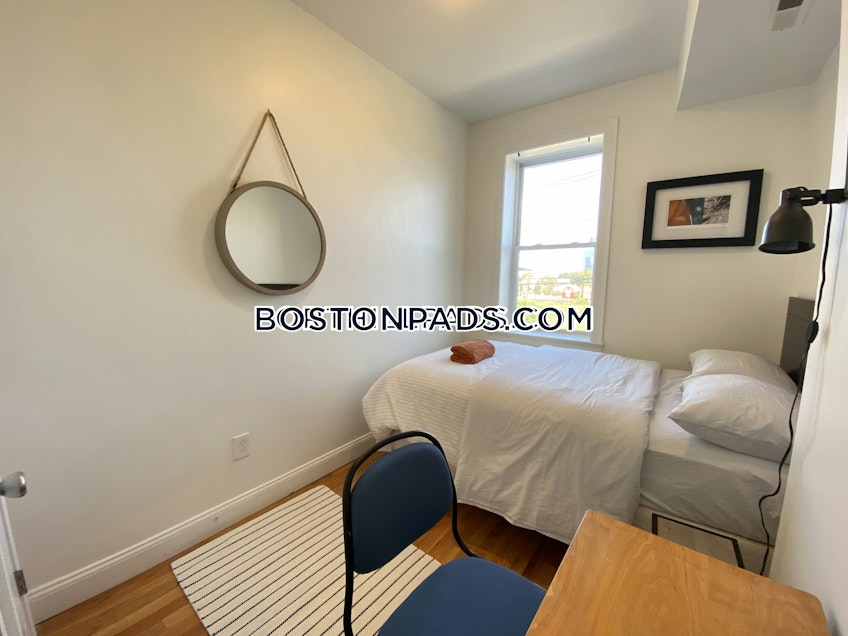 Boston - $16,500+ /month