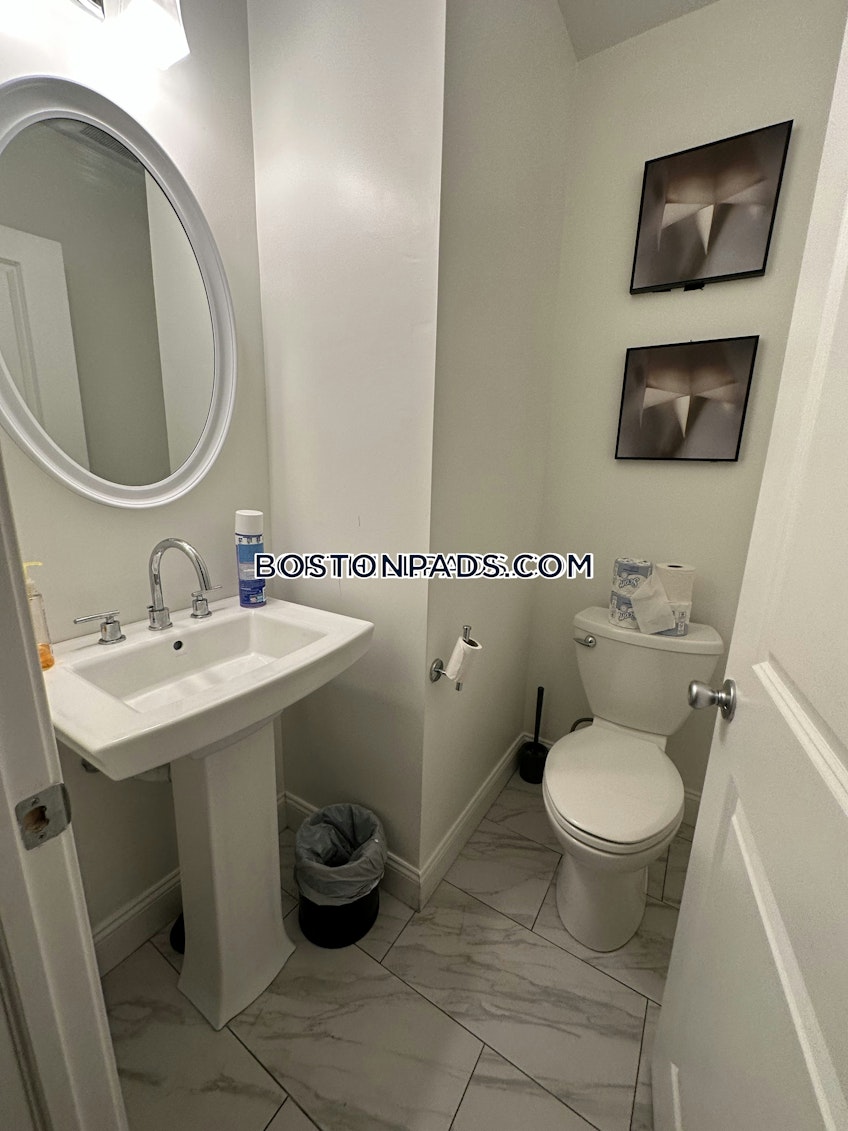 Boston - $16,500+ /month