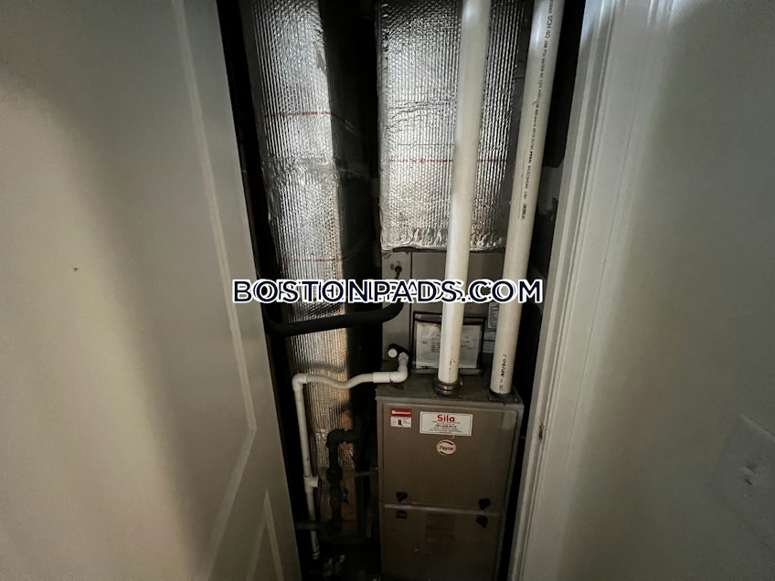 Boston - $16,500+ /month