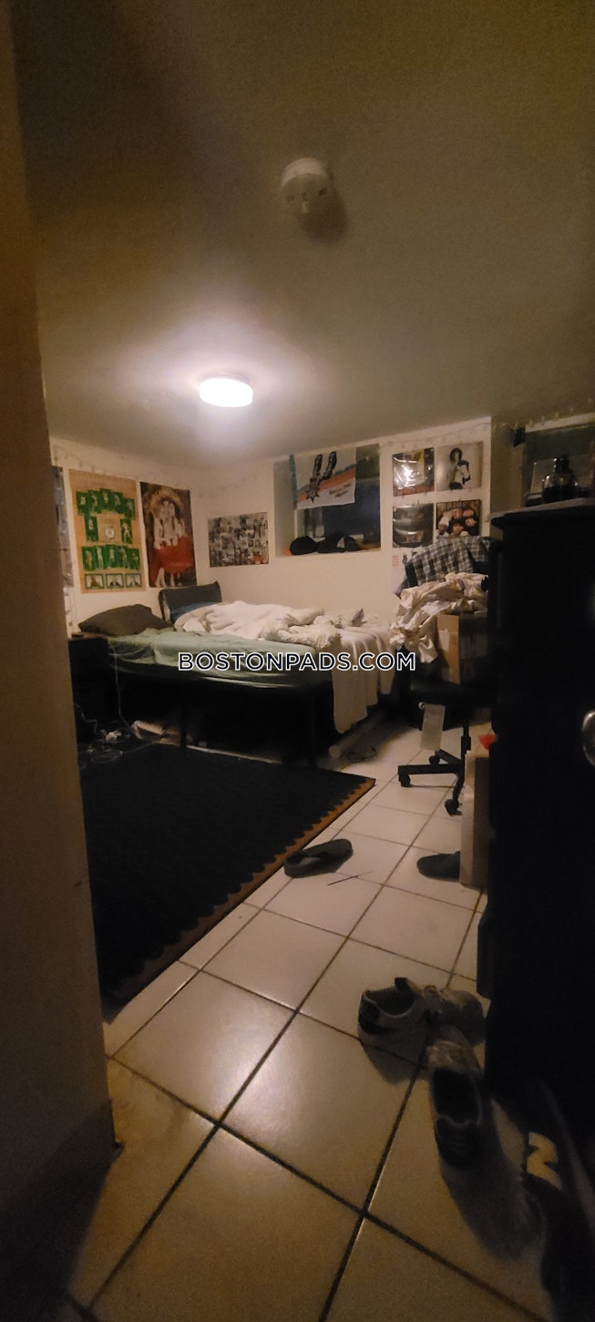 Boston - $8,500+ /mo