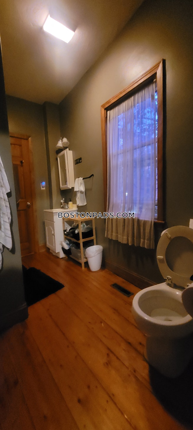 Boston - $8,500+ /mo