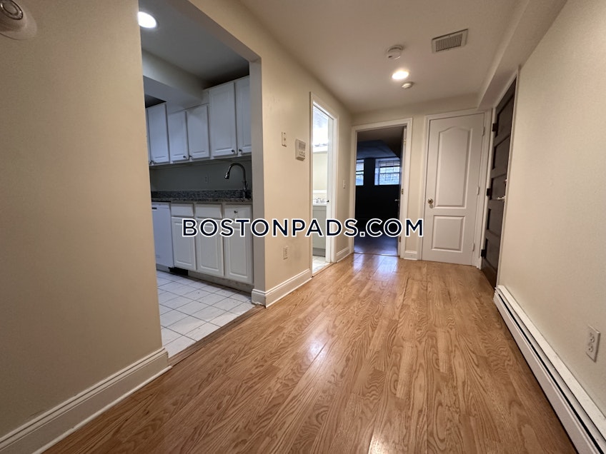 Boston - $3,850+ /month