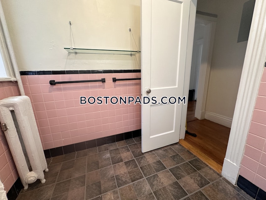 Brookline - $3,400+ /month
