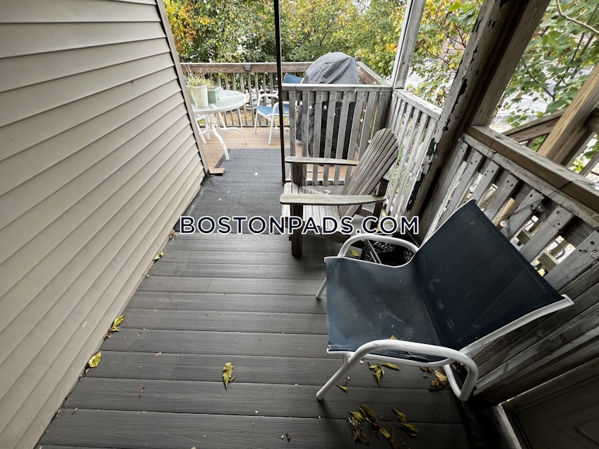 Boston - $4,500+ /month