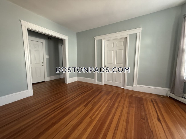 Somerville - $3,700+ /mo