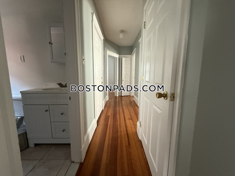 Conwell Ave., Somerville