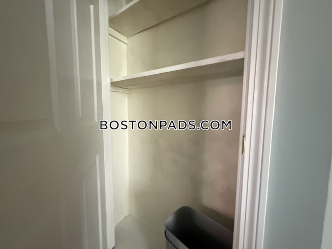 Somerville - $3,700+ /mo