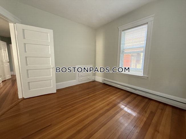 Somerville - $3,700+ /mo