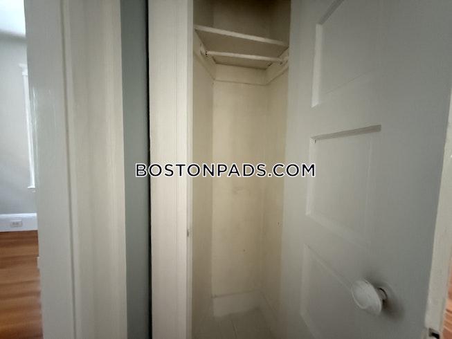 Somerville - $3,700+ /mo