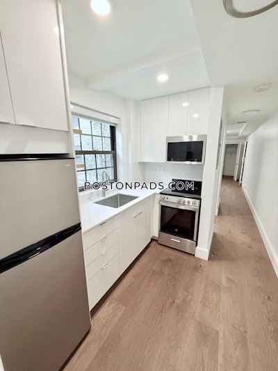 Cambridge 1 Bed 1 Bath  Harvard Square - $2,875 No Fee