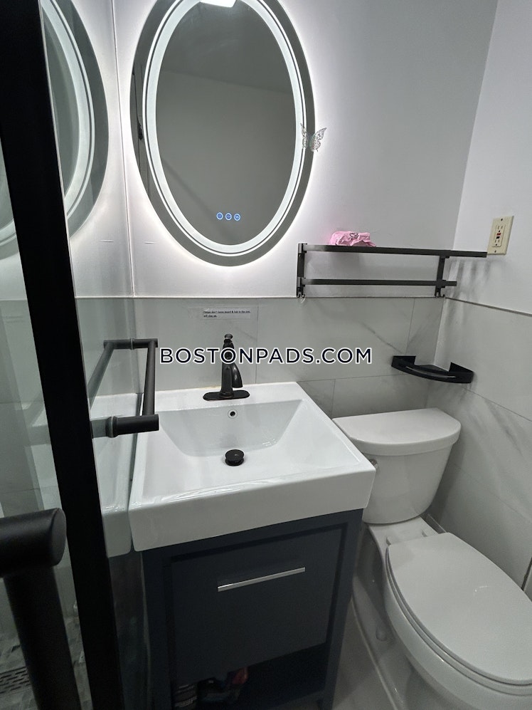 Harrison Ave., Boston