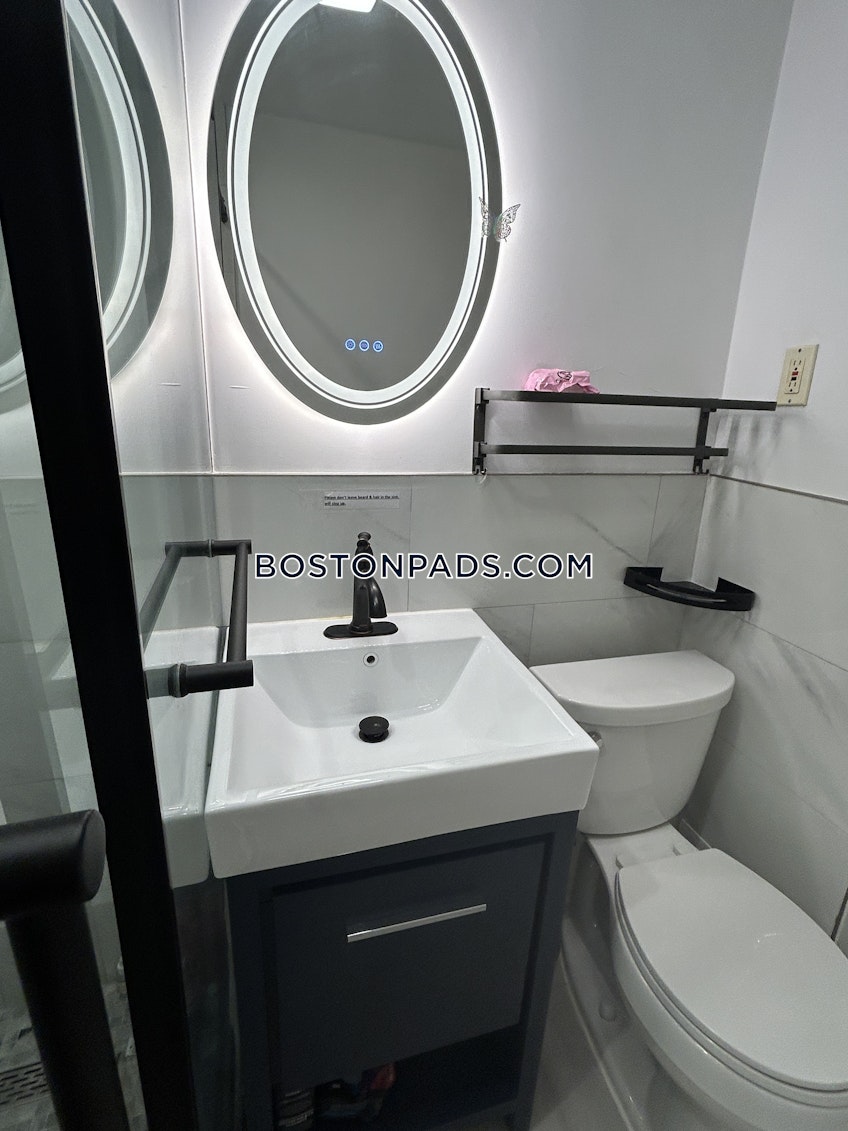 Boston - $3,200+ /month