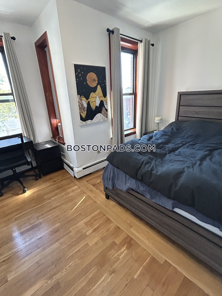 Boston - $3,200+ /month
