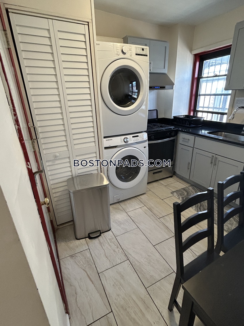 Boston - $3,200+ /month