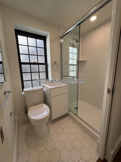 Cambridge 1 Bed 1 Bath CAMBRIDGE  Harvard Square - $2,850 No Fee