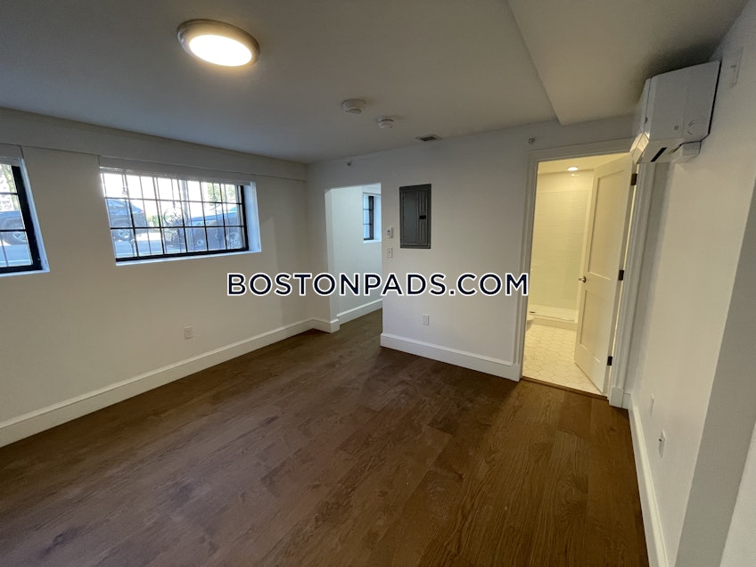 Cambridge - $2,100+ /month