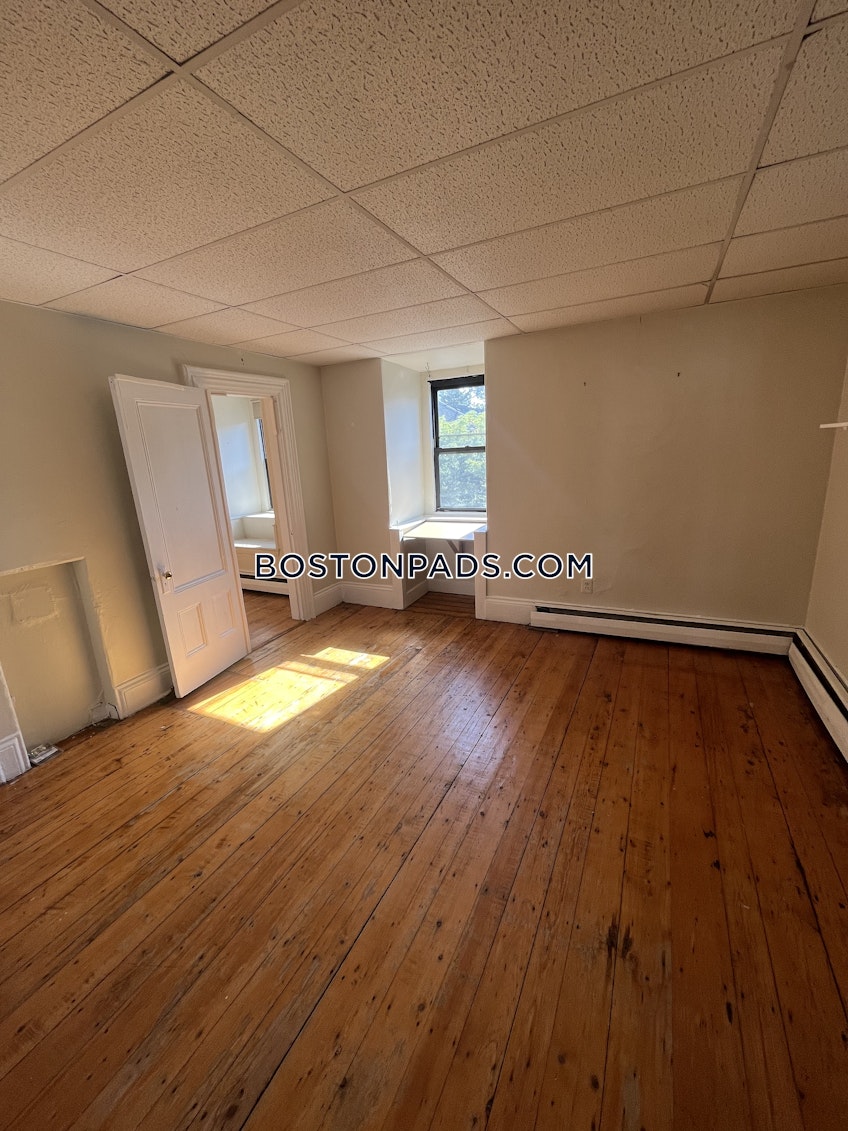 Cambridge - $3,100+ /month