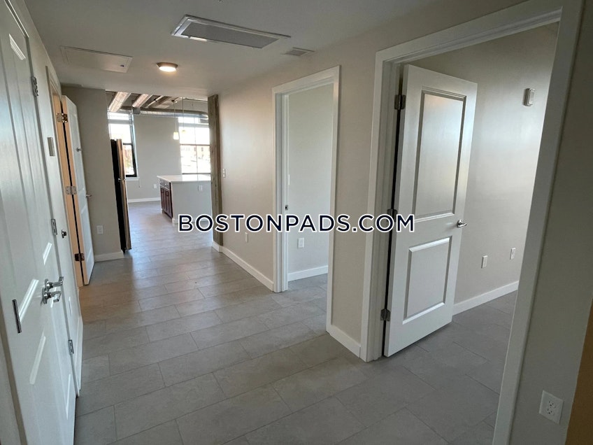 Brockton - $2,950+ /month