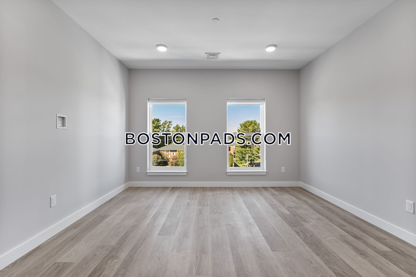 Woburn - $2,850+ /month