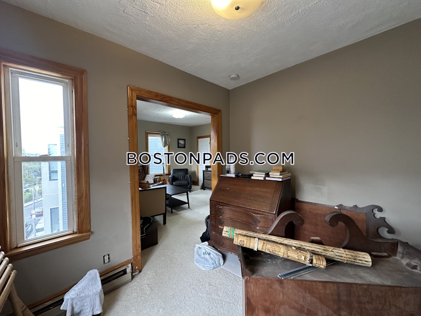 Boston - $3,495+ /month