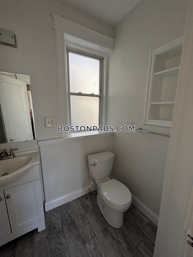 Boston - $2,800+ /mo