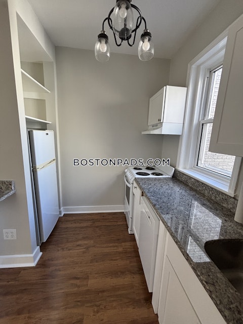 Commonwealth Ave. Boston photo 11