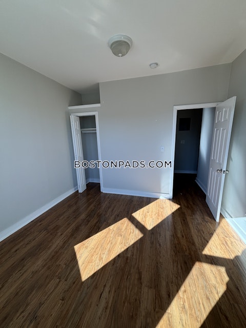 Commonwealth Ave. Boston photo 4