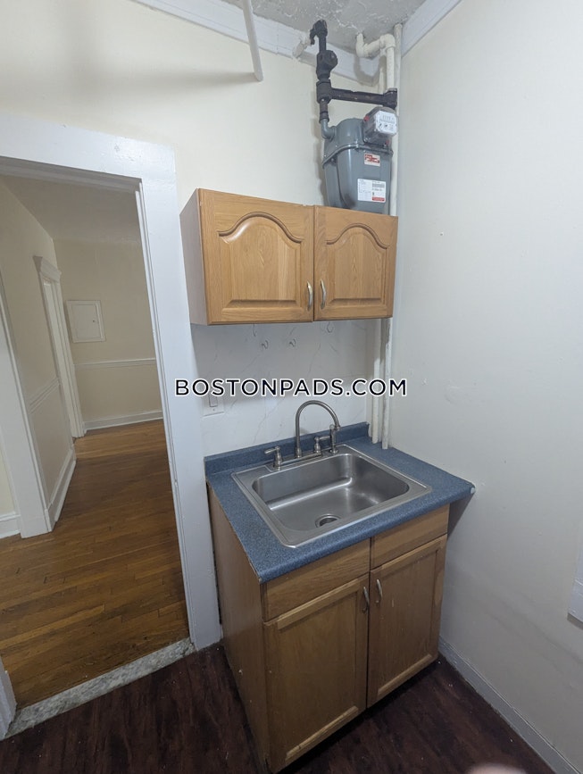 Boston - $2,150+ /mo