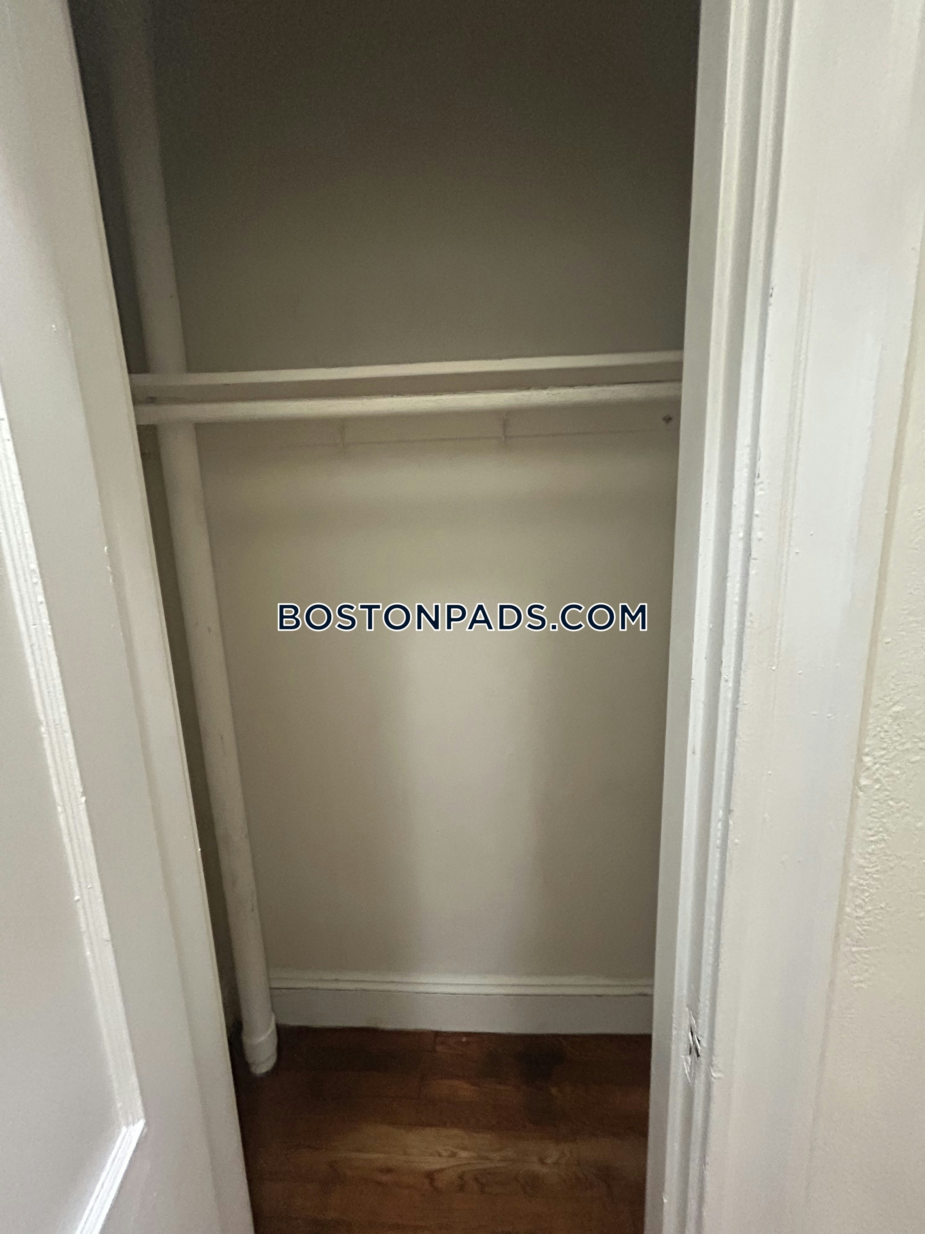 Fenway/Kenmore, Boston, MA - Studio, 1 Bath - $2,250 - ID#8003014