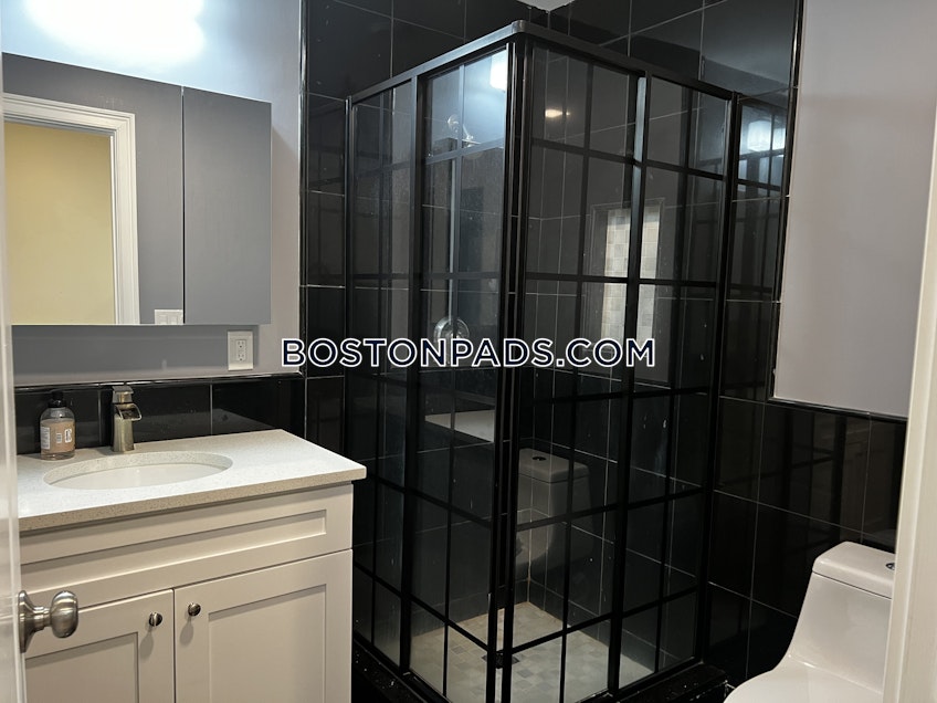 Boston - $13,600+ /month