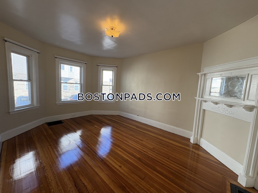 Boston - $2,850+ /month