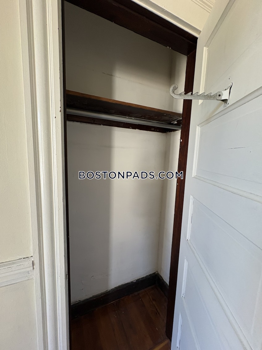 Boston - $2,850+ /month